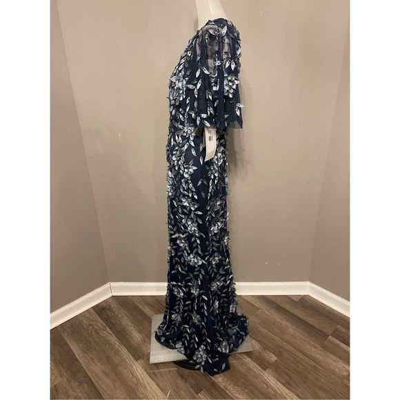 THEIA Petal Applique Gown US 4 $1295 - Picture 7 of 9